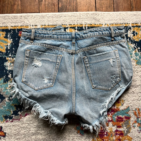 Signature8 Jean Shorts - Picture 2 of 5